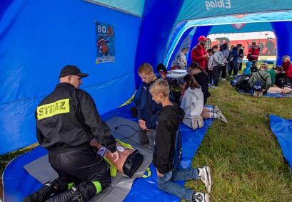 Wakacje tuż, tuż. Jak spędzić je bezpiecznie?