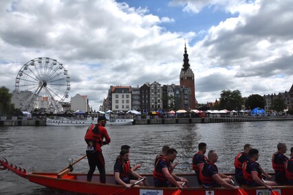 Smocze łodzie na rzece Elbląg