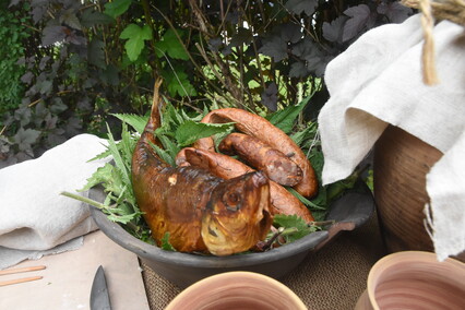 Truso na dziedzińcu muzeum