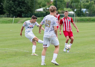 Szukanie fundamentów: Olimpia testuje, Cartusia pokonana