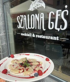 Kulinarna podróż z Szaloną Gęsią