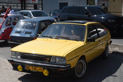 Hamburger w dłoń i w drogę