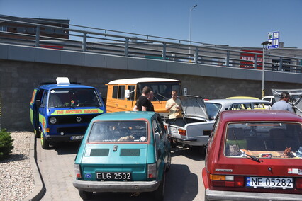 Hamburger w dłoń i w drogę