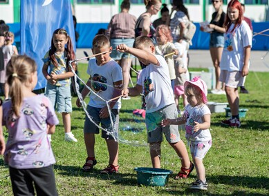 Symulator zderzeń, alkogogle i inne atrakcje na Kalbarze