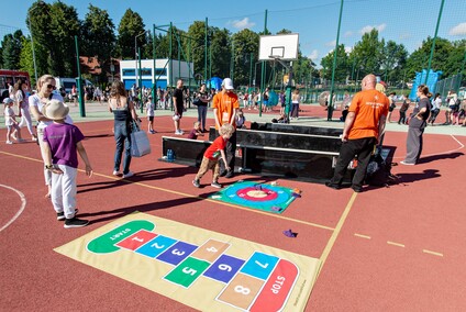 Symulator zderzeń, alkogogle i inne atrakcje na Kalbarze