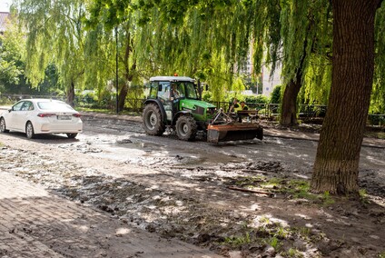 Przy Kumieli dzień po powodzi
