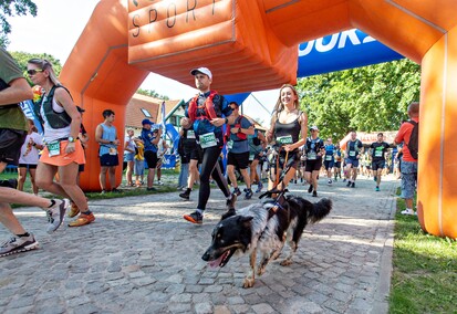 Gmina Tolkmicko przyciągnęła biegaczy