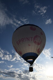 \"Kieruje nami wiatr\"