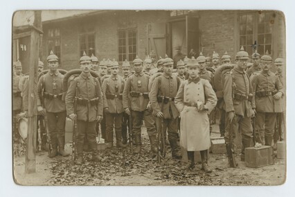 Z Henrykiem Grzelakiem wycieczka w przeszłość