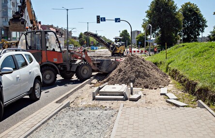 Ścieżki w budowie, rowerzyści już korzystają