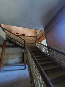 Pałac nad jeziorem  (Letnie przystAnki  odc. 8) 