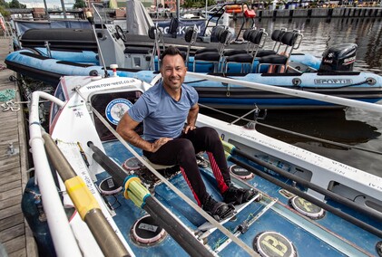 Dookoła świata na rowerze i łodzi wiosłowej