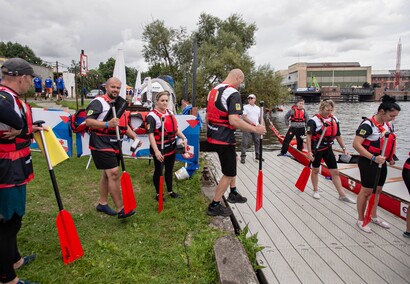 Smocze regaty na elbląskiej rzece