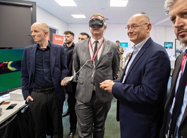 Roboty w służbie chirurgii