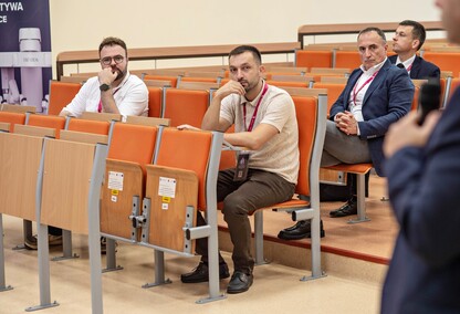 Roboty w służbie chirurgii