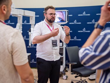 Roboty w służbie chirurgii