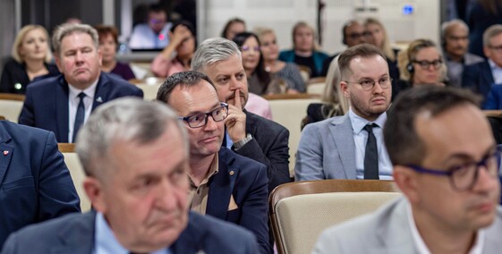 Otwarcie z chirurgiczną precyzją