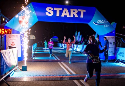 Piątka pod gwiazdami