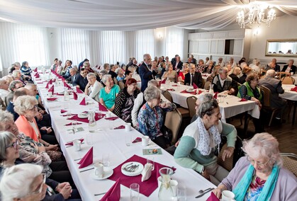 Być razem i przekraczać bariery