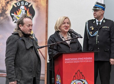 Prezent dla ochotników przed 80-leciem