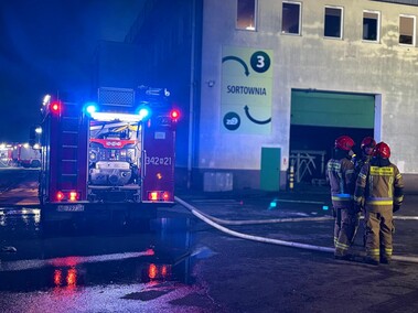 Pożar sortowni śmieci w Elblągu
