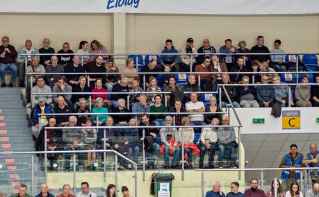 Pięć setów na inaugurację Plusligi w Elblągu Pięć setów na inaugurację Plusligi w Elblągu