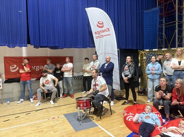 Przekonujące zwycięstwo koszykarzy