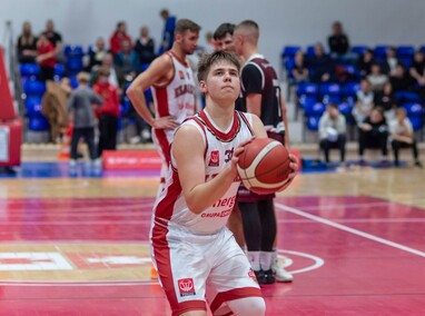 Na zwycięskiej ścieżce