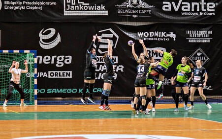 Pierwsza potyczka na remis