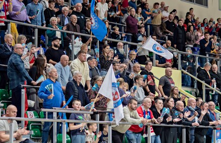 Pierwsza potyczka na remis