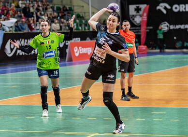 Pierwsza potyczka na remis