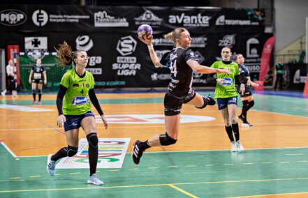 Pierwsza potyczka na remis