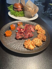 Szalona Gęś zaprasza, by spróbować światowej kuchni