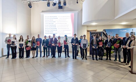 Stypendia dla najzdolniejszych