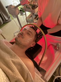 Nie masz pomysłu na Mikołajki? Postaw na voucher pełen relaksu w Head Spa Studio