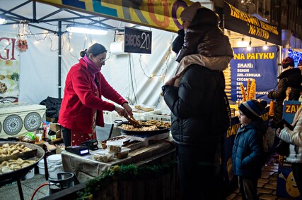 Choinka już świeci