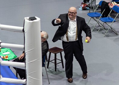 Boks w mikołajkowym wydaniu