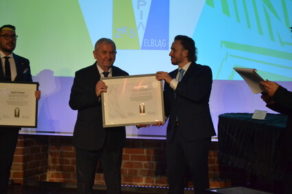 Nowy sztandar na 80. urodziny