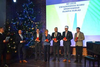 Nowy sztandar na 80. urodziny