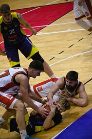 Prowadzili tylko raz, przegrali w końcówce