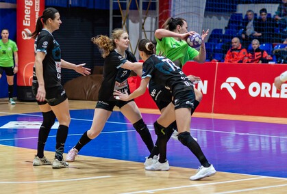 Trudna sytuacja Startu