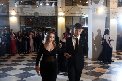 Studniówka niepowtarzalna jak każdy z was Studniówka niepowtarzalna jak każdy z was