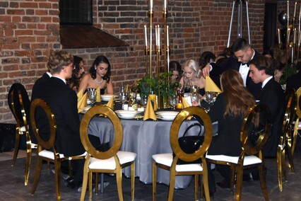 Chwilo trwaj... Studniówka ZPSM