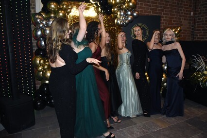 Chwilo trwaj... Studniówka ZPSM