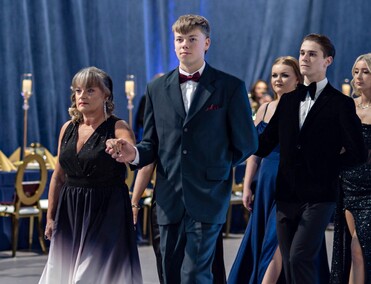 Studniówka I LO. \"Wyjątkowa i niepowtarzalna\"