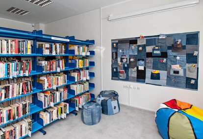 Słoneczna z nową biblioteką