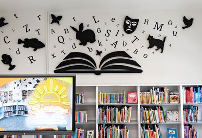 Słoneczna z nową biblioteką