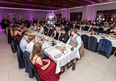 Wyjątkowy wieczór. Studniówka ZSM