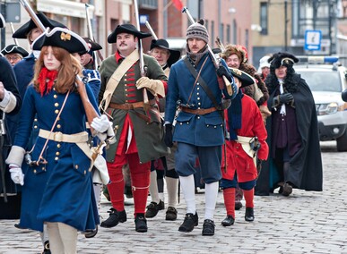 \"Nie zrozumiemy współczesności, nie znając historii\"