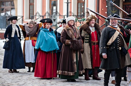 \"Nie zrozumiemy współczesności, nie znając historii\"